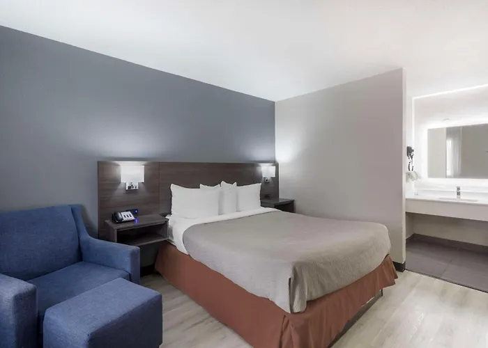 Downtown Inn & Studio Suites